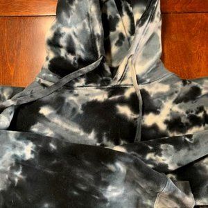 Skin and Bones- Mens Medium- Tie Dye- Black and White Hoodie